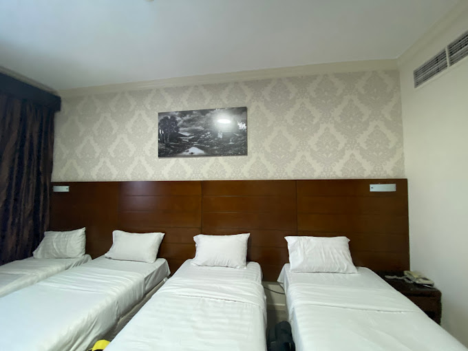 Quad Room