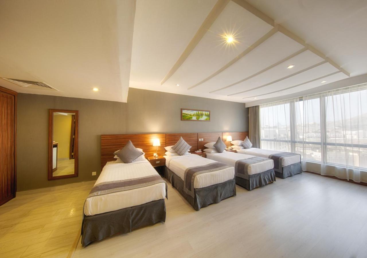 Quad Room